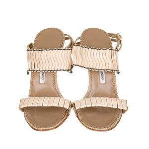 Manolo Blahnik Sz 36.5/6.5 tan snake heels with shell embellishments